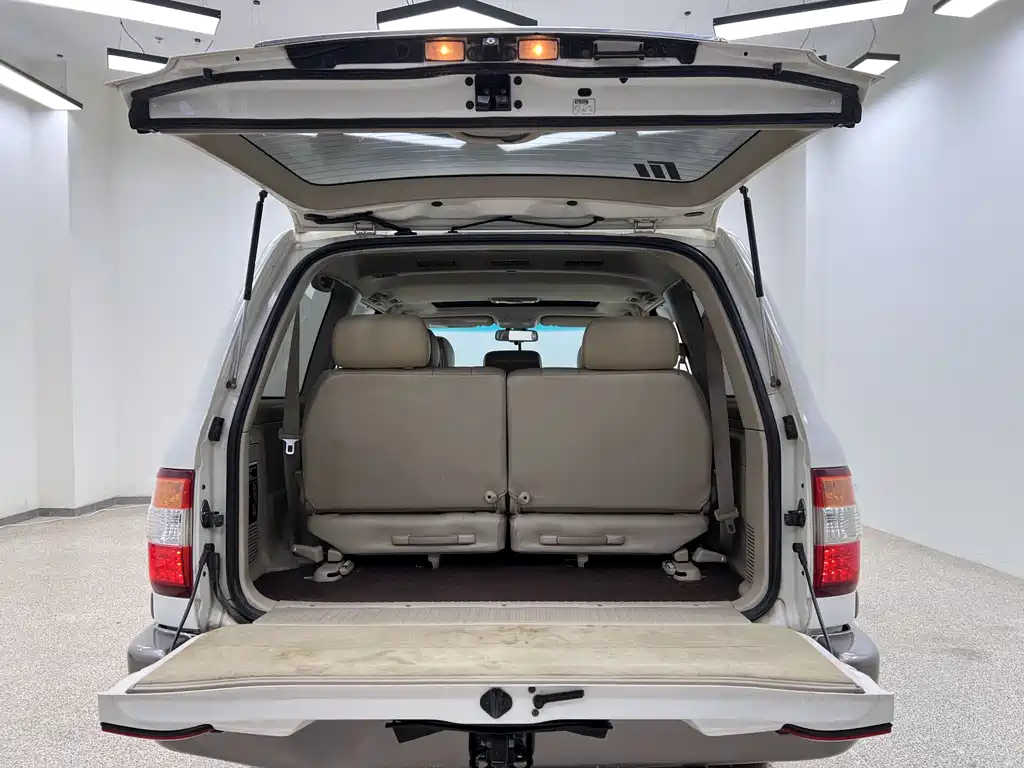 Toyota Land Cruiser 2007 — фото 29