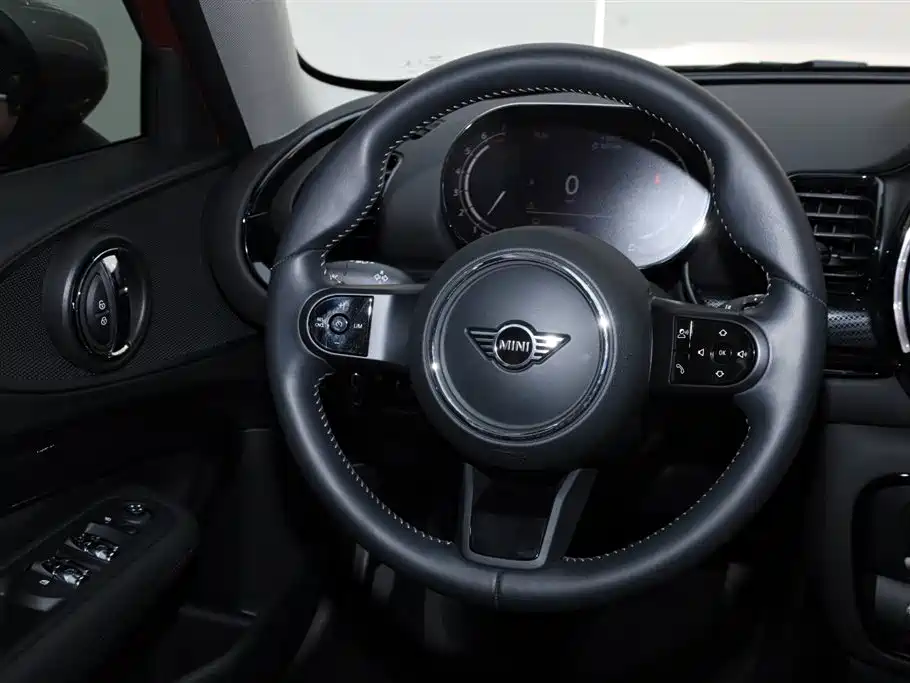 MINI Clubman 2022 — фото 14