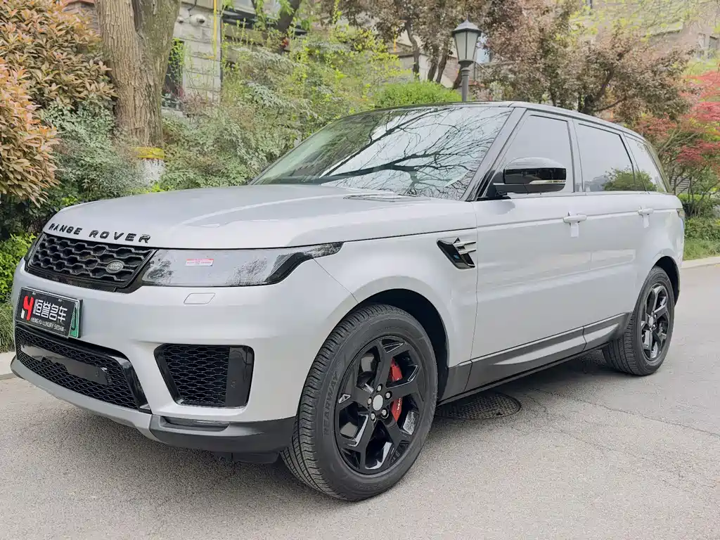 Land Rover Sport PHEV 2021