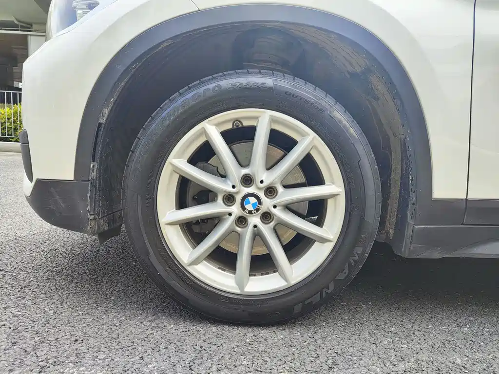BMW X1 2017 — фото 17