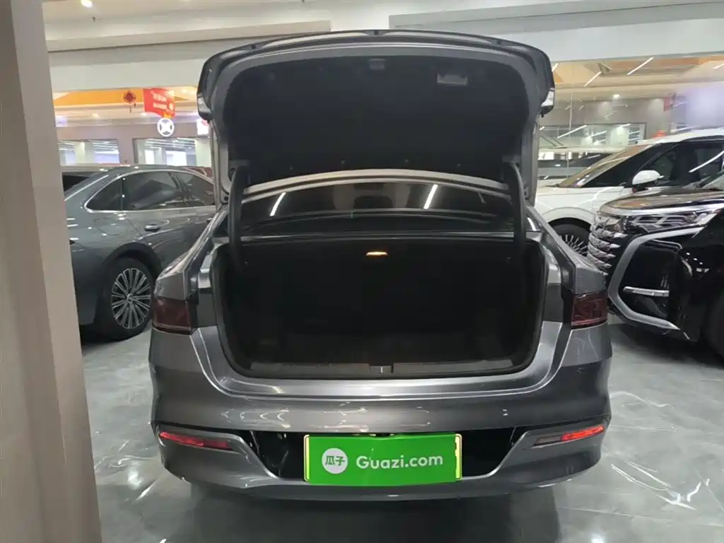 BYD Qin PLUS 2022 — фото 19