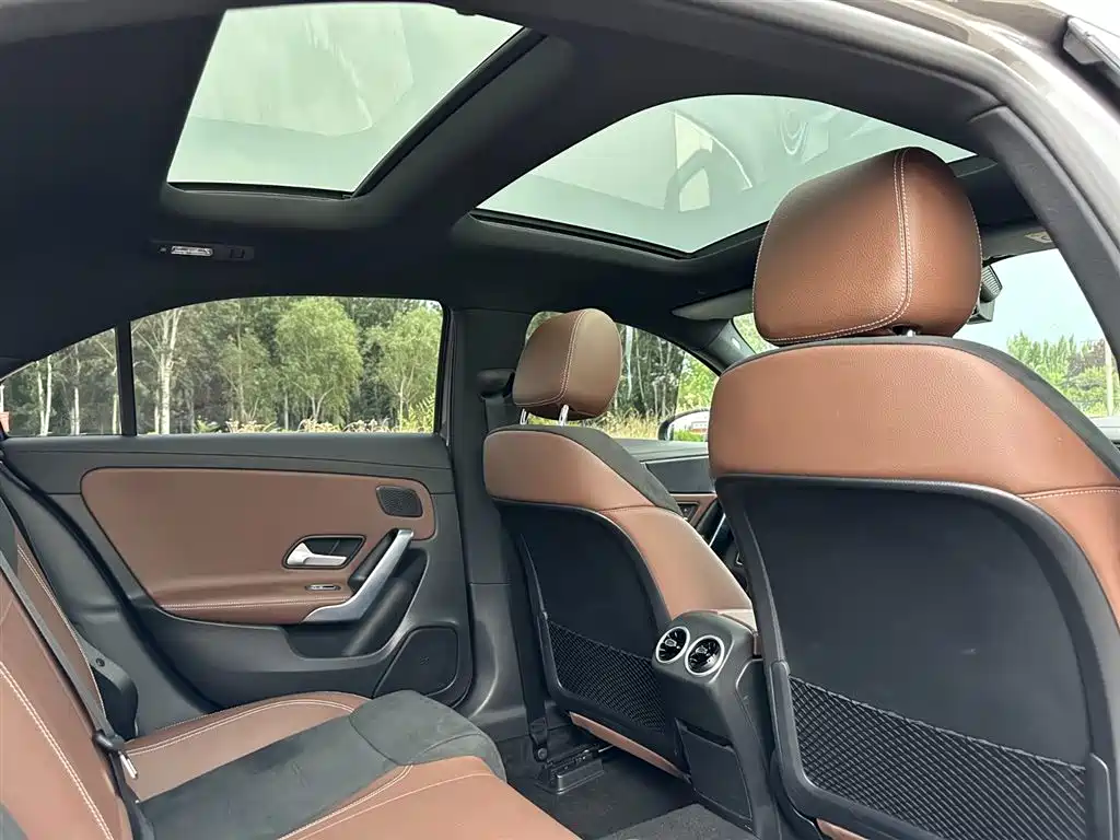 Mercedes-Benz A-Class 2020 — фото 18