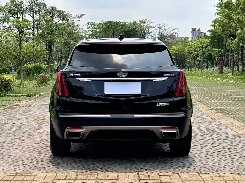 Cadillac XT5 2020 — фото 13