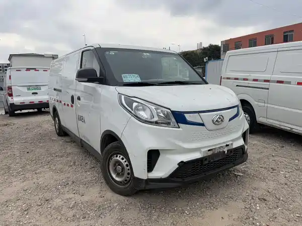 Maxus EV30 2021