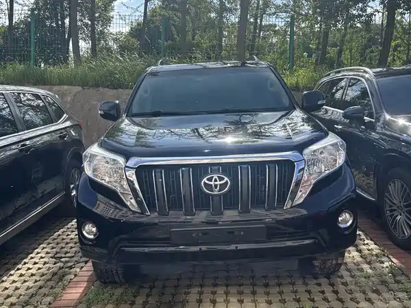 Toyota Prado 2015
