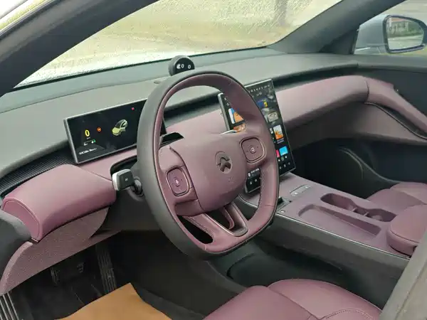 NIO ET5T 2024