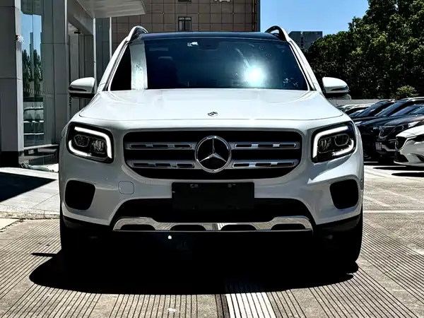 Mercedes-Benz GLB 2021