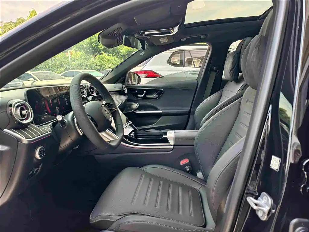 Mercedes-Benz C-Class 2026