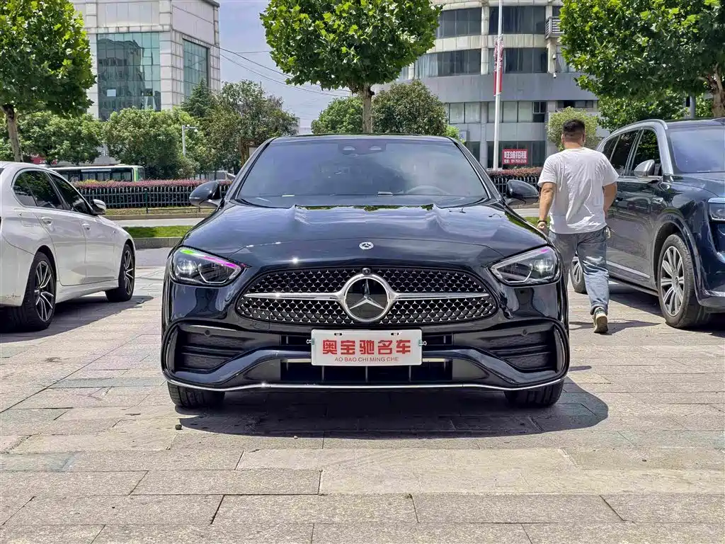 Mercedes-Benz C-Class 2026