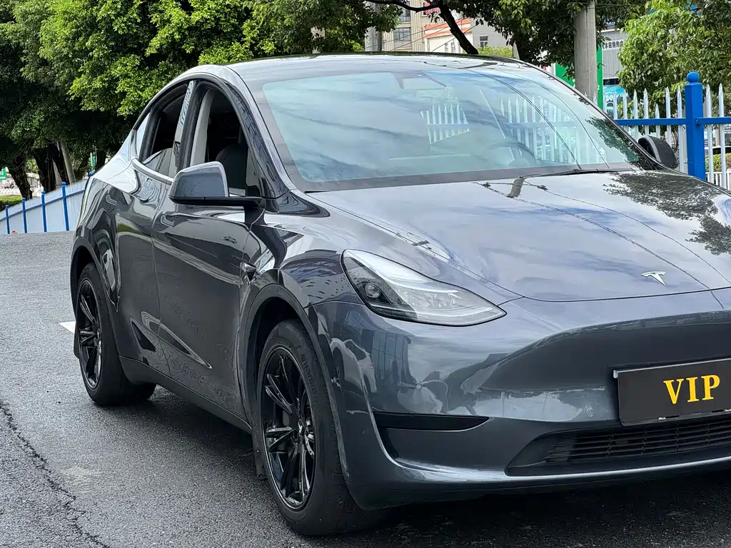 Tesla Model Y 2022 — фото 20