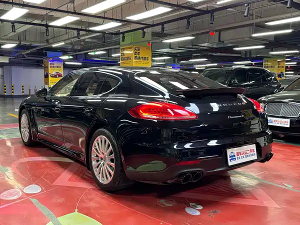 Porsche Panamera 2014