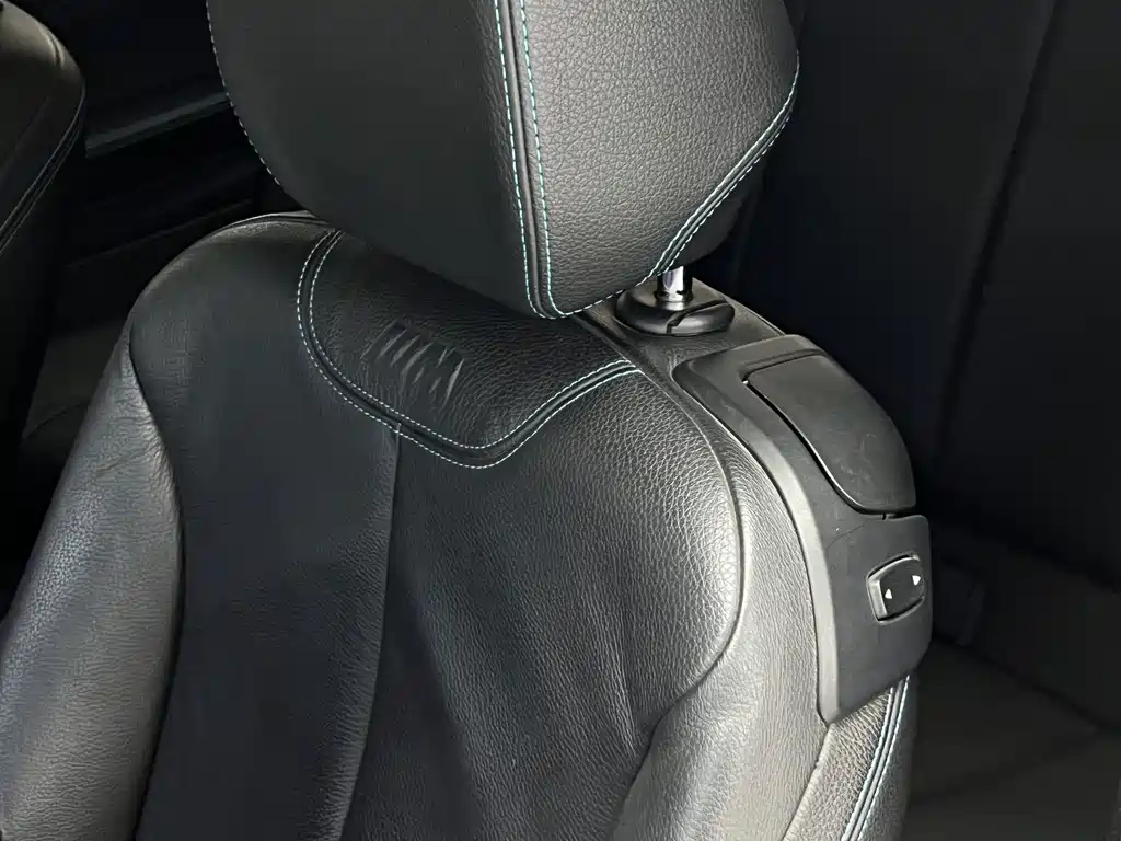 BMW M2 2017 — фото 11