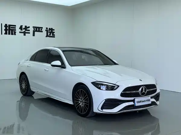 Mercedes-Benz C-Class 2024