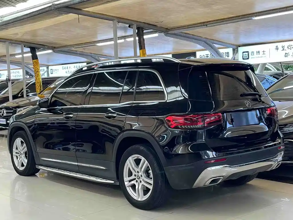 Mercedes-Benz GLB 2023 — фото 11
