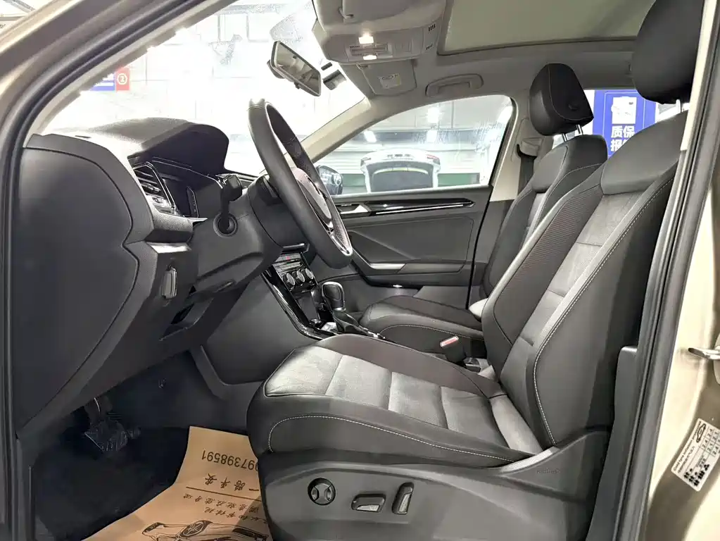 Volkswagen T-Roc 2022