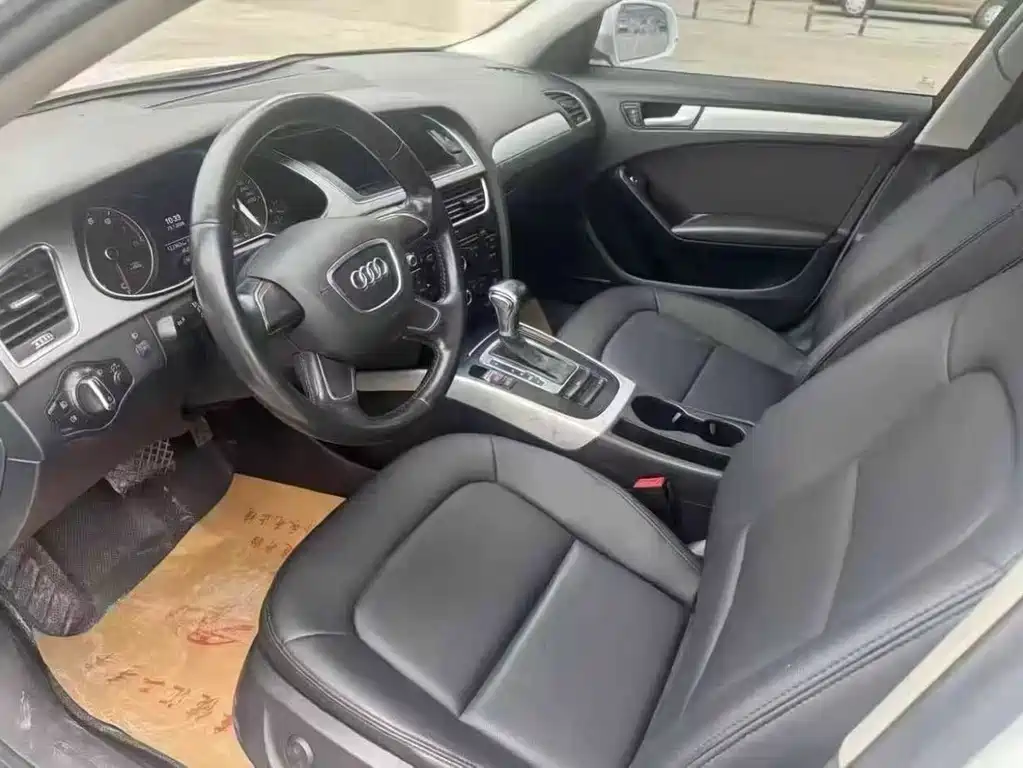 Audi A4L 2016