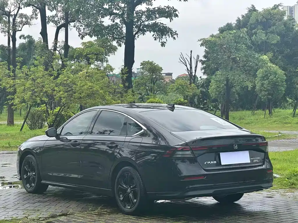 Honda Accord 2025 — фото 13