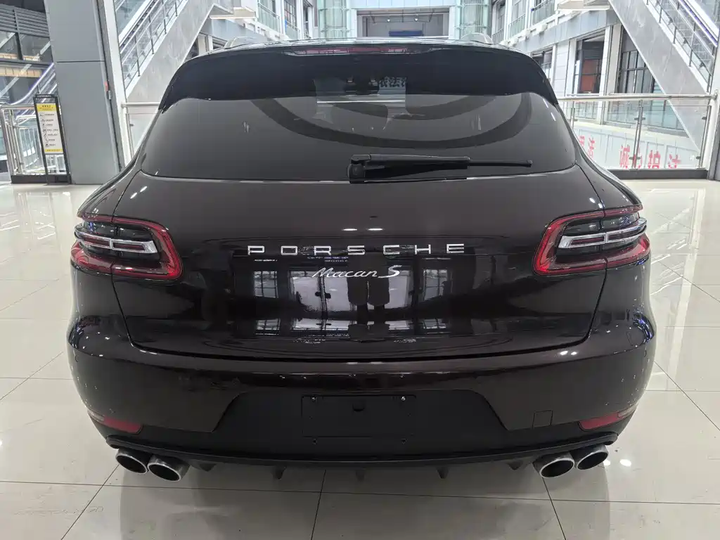 Porsche Macan 2016 — фото 16