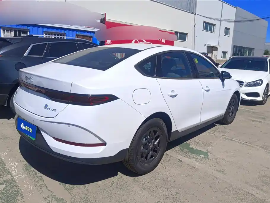 BYD Qin PLUS 2025 — фото 3