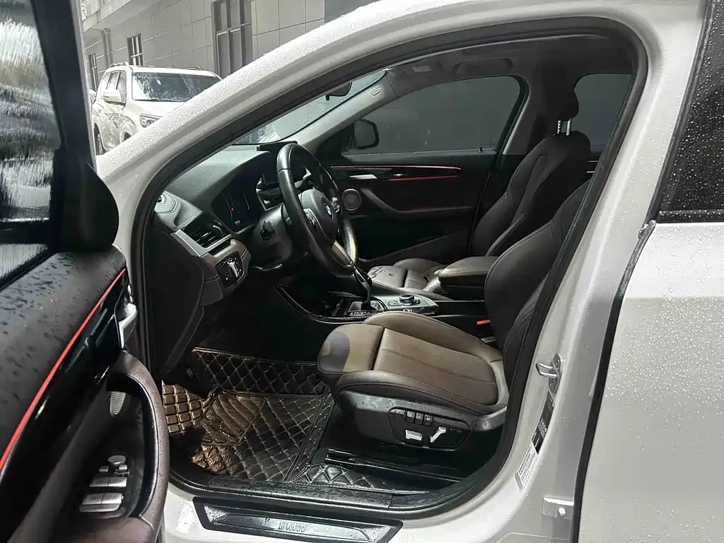 BMW X2 2022 — фото 16