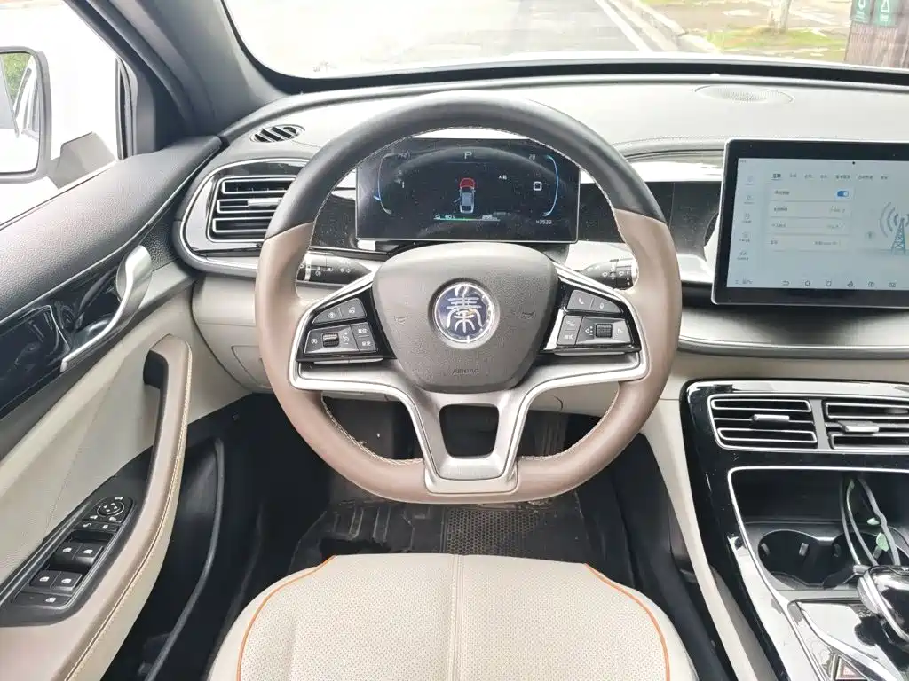 BYD Qin PLUS 2023 — фото 3