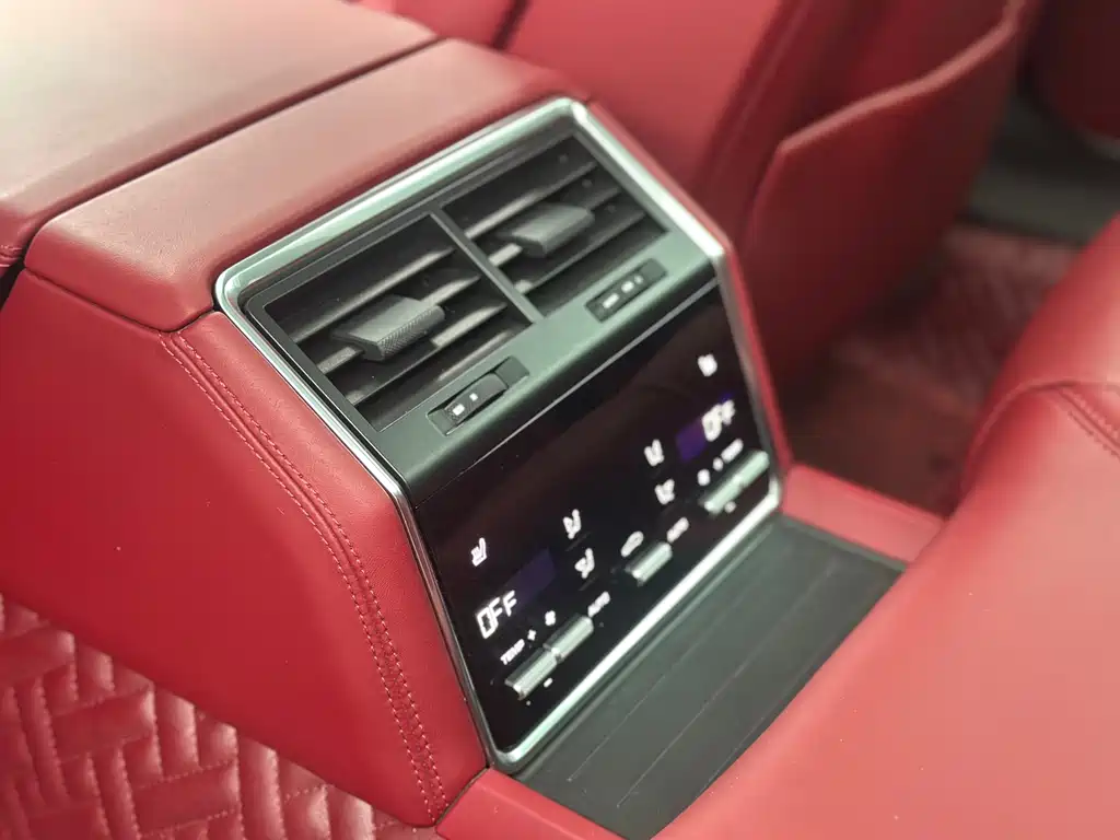 Porsche Panamera 2019 — фото 13