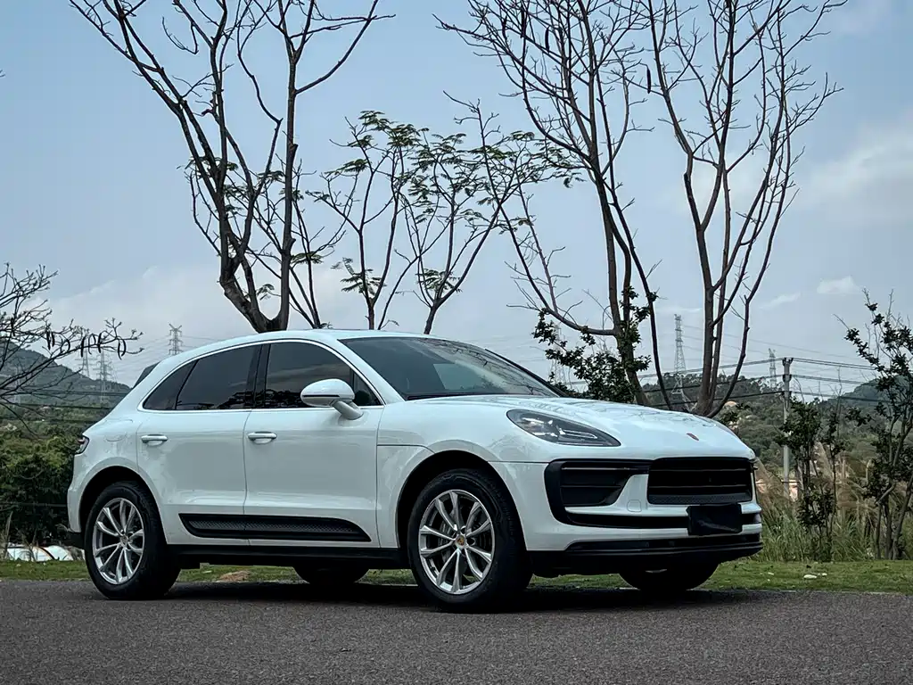 Porsche Macan 2023 — фото 3