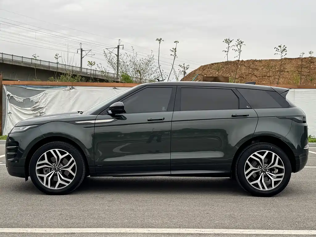 Land Rover Range Rover Evoque 2022 — фото 5