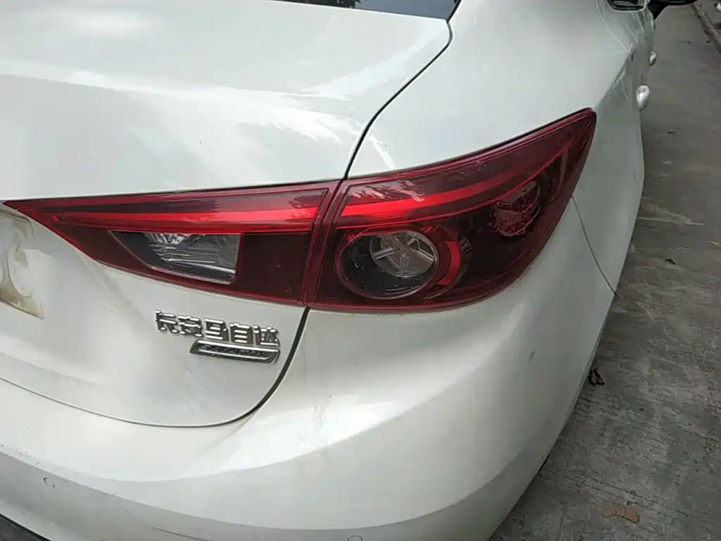 Mazda 3 Angkesela 2018 — фото 8