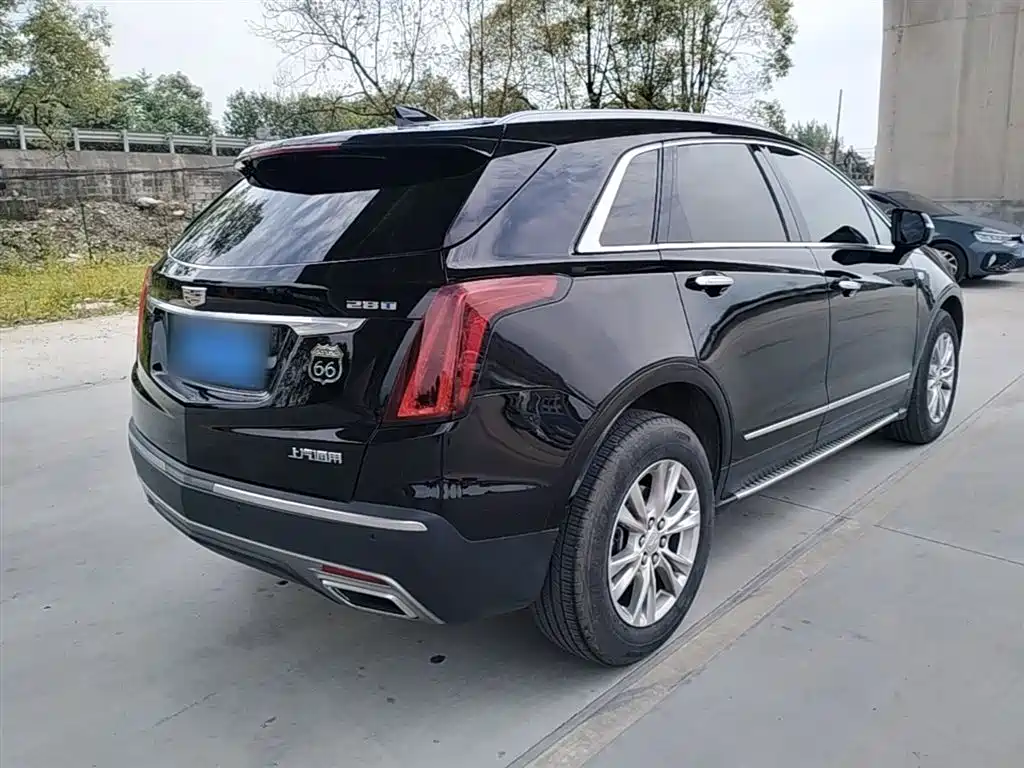 Cadillac XT5 2022 — фото 7