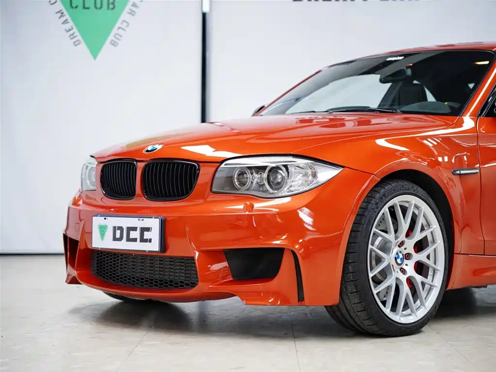 BMW 1 Series M 2012 — фото 17