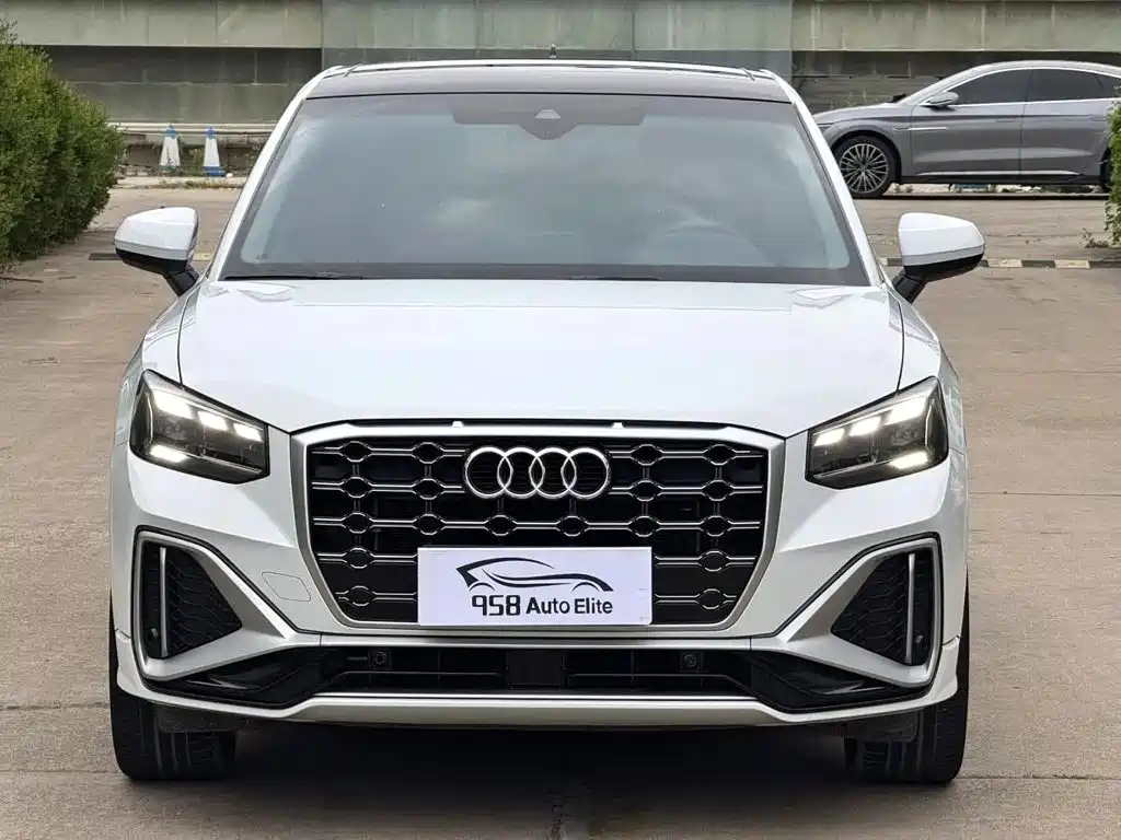 Audi Q2L 2022