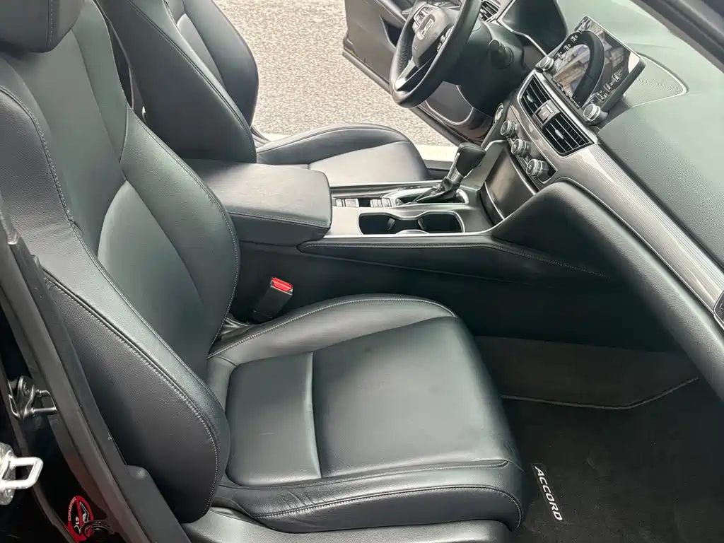Honda Accord 2019 — фото 9