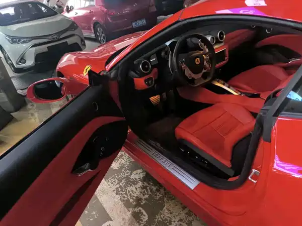 Ferrari California T 2017