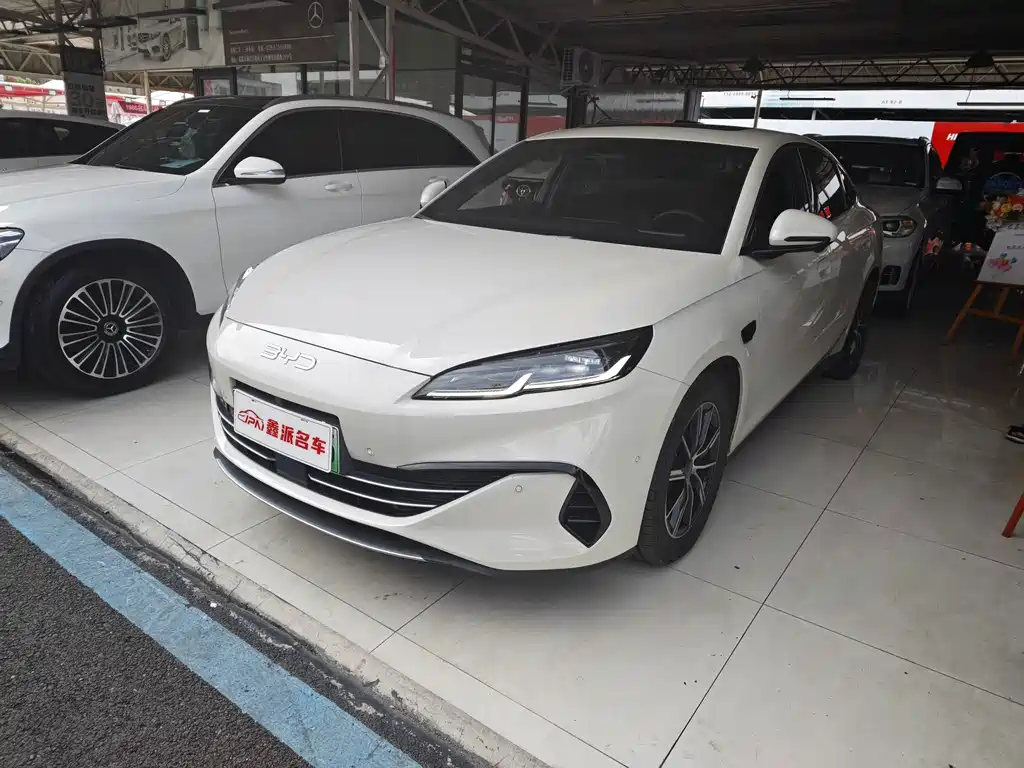 BYD Seal 06 2025