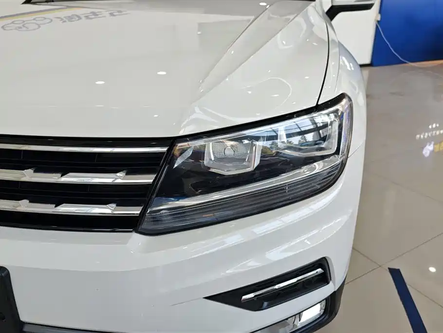 Volkswagen Tiguan L 2020 — фото 5