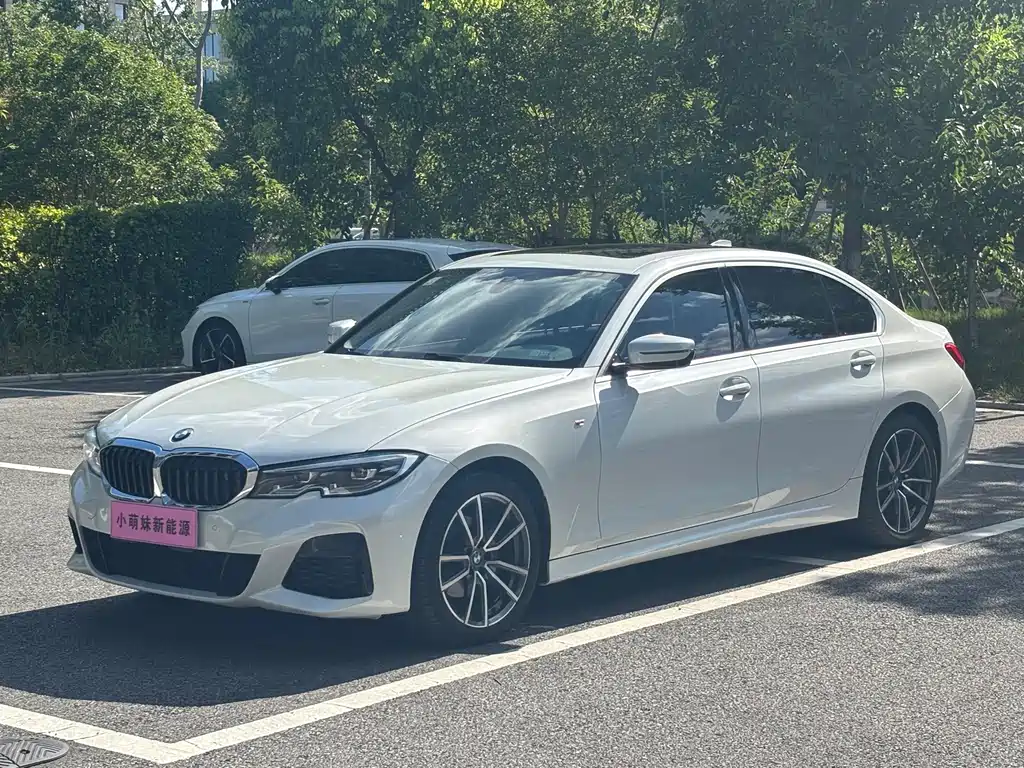 BMW 3 Series 2021