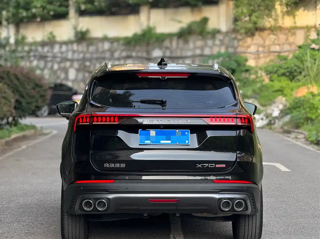 Jetour Jietu X70 PLUS 2024 — фото 8
