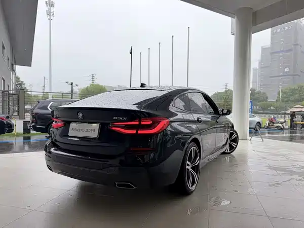 BMW 6 Series GT 2024