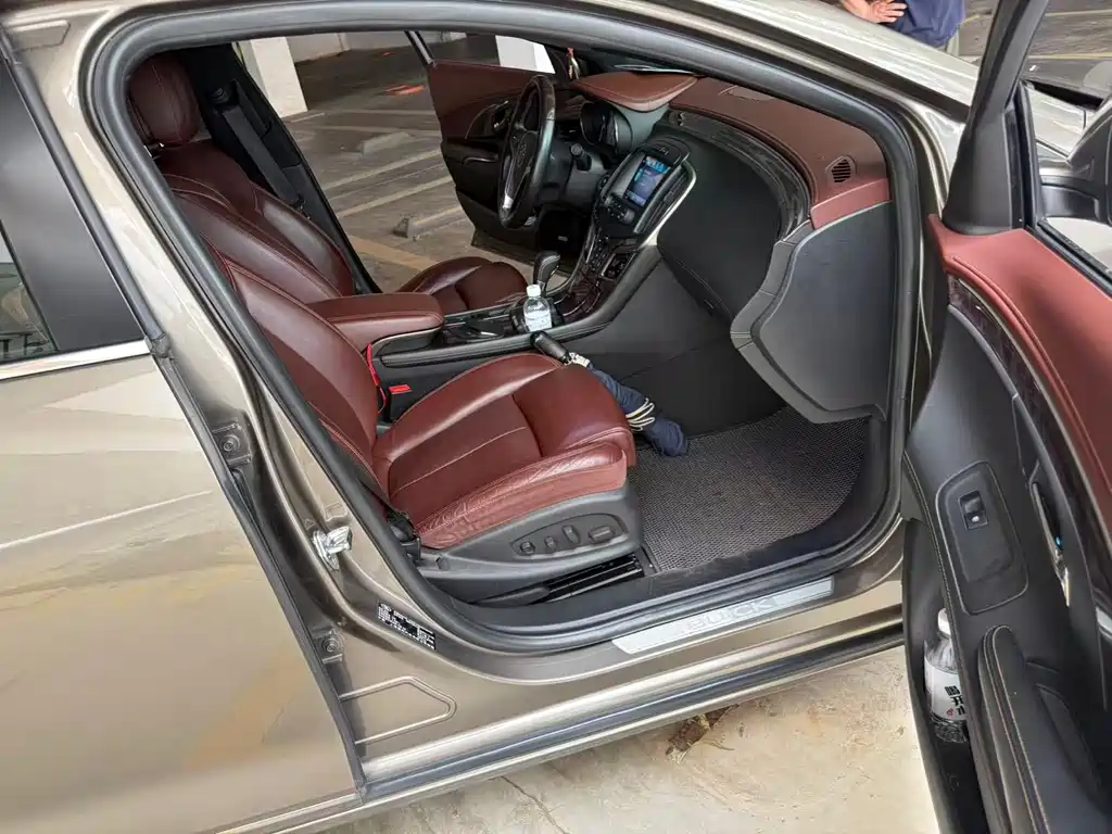Buick LaCrosse 2015 — фото 7