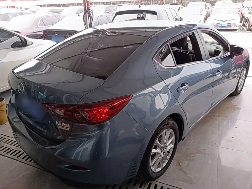 Mazda 3 Angkesela 2016