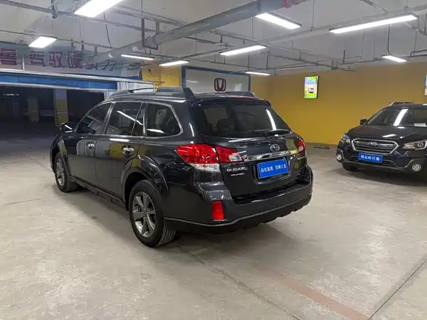 Subaru Outback 2014