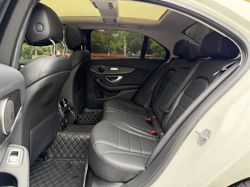 Mercedes-Benz C-Class 2020 — фото 11