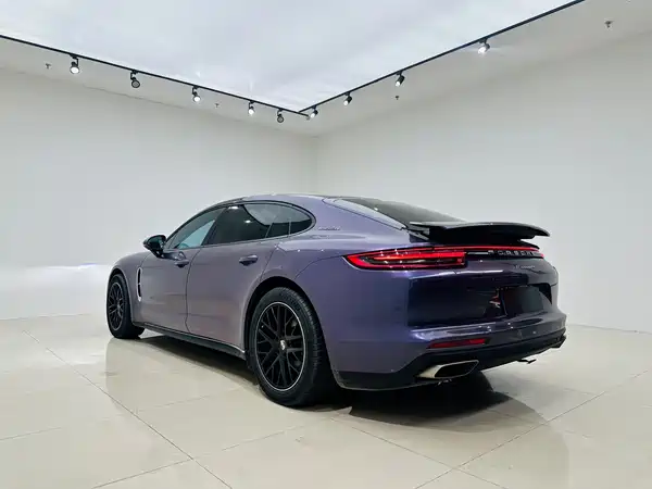 Porsche Panamera 2018