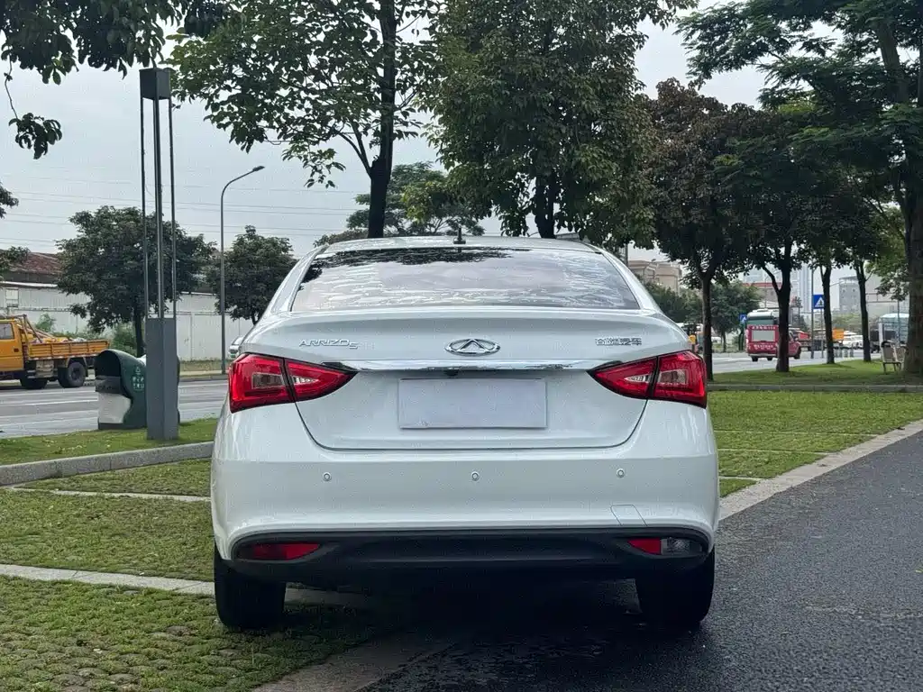 Chery Arrizo 5 2016