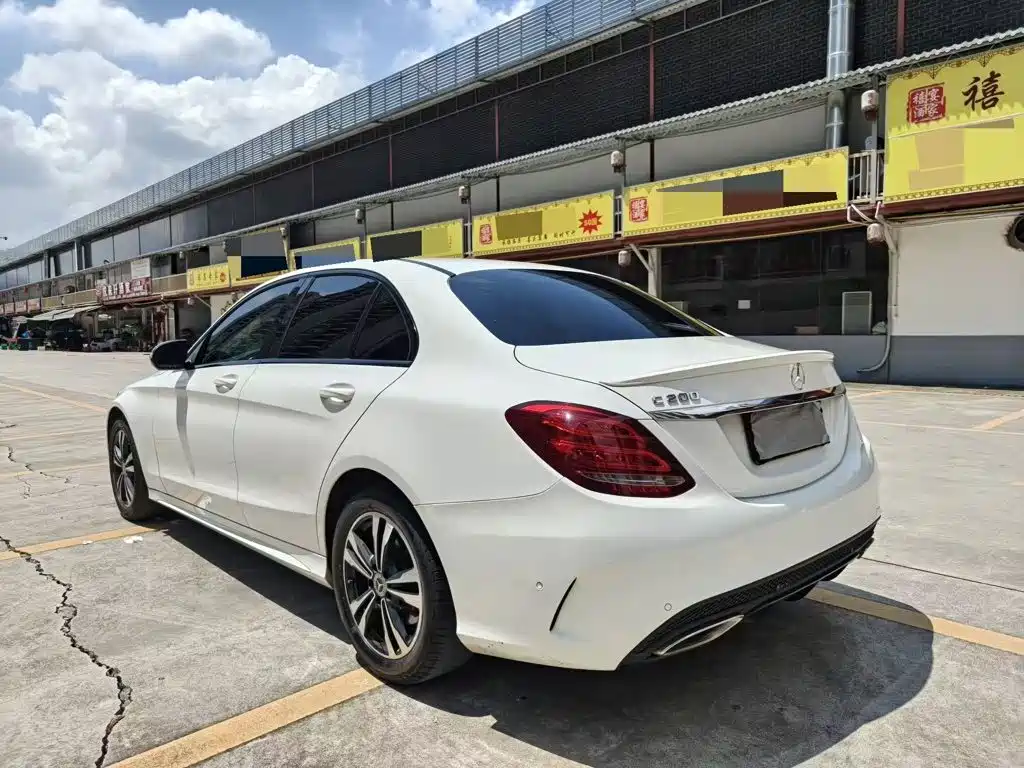 Mercedes-Benz C-Class 2018