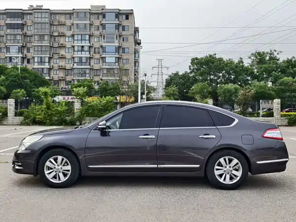 Nissan Teana 2011
