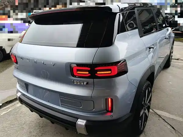 Geely ICON 2022