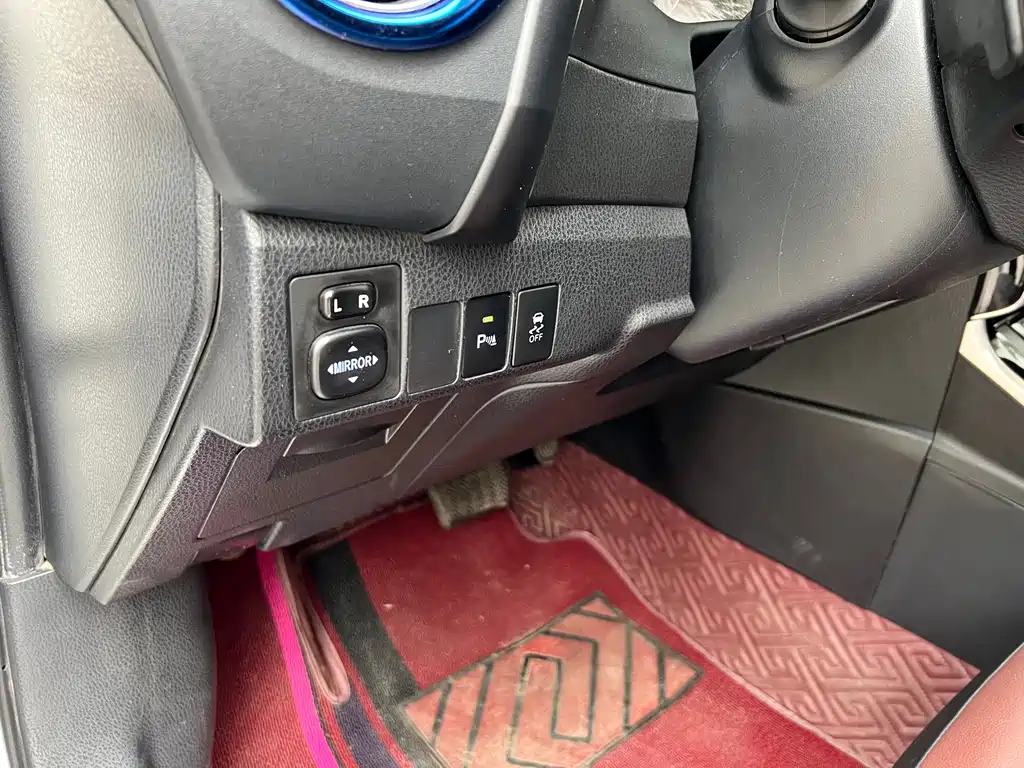 Toyota Corolla 2019 — фото 14