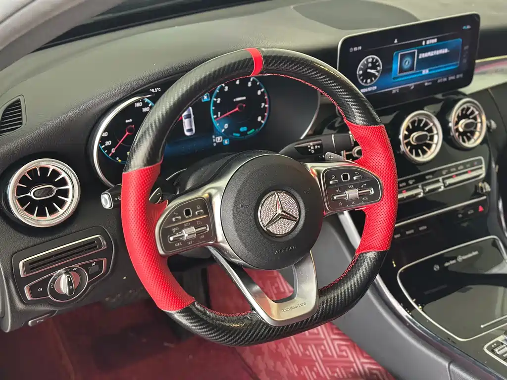 Mercedes-Benz C-Class 2020
